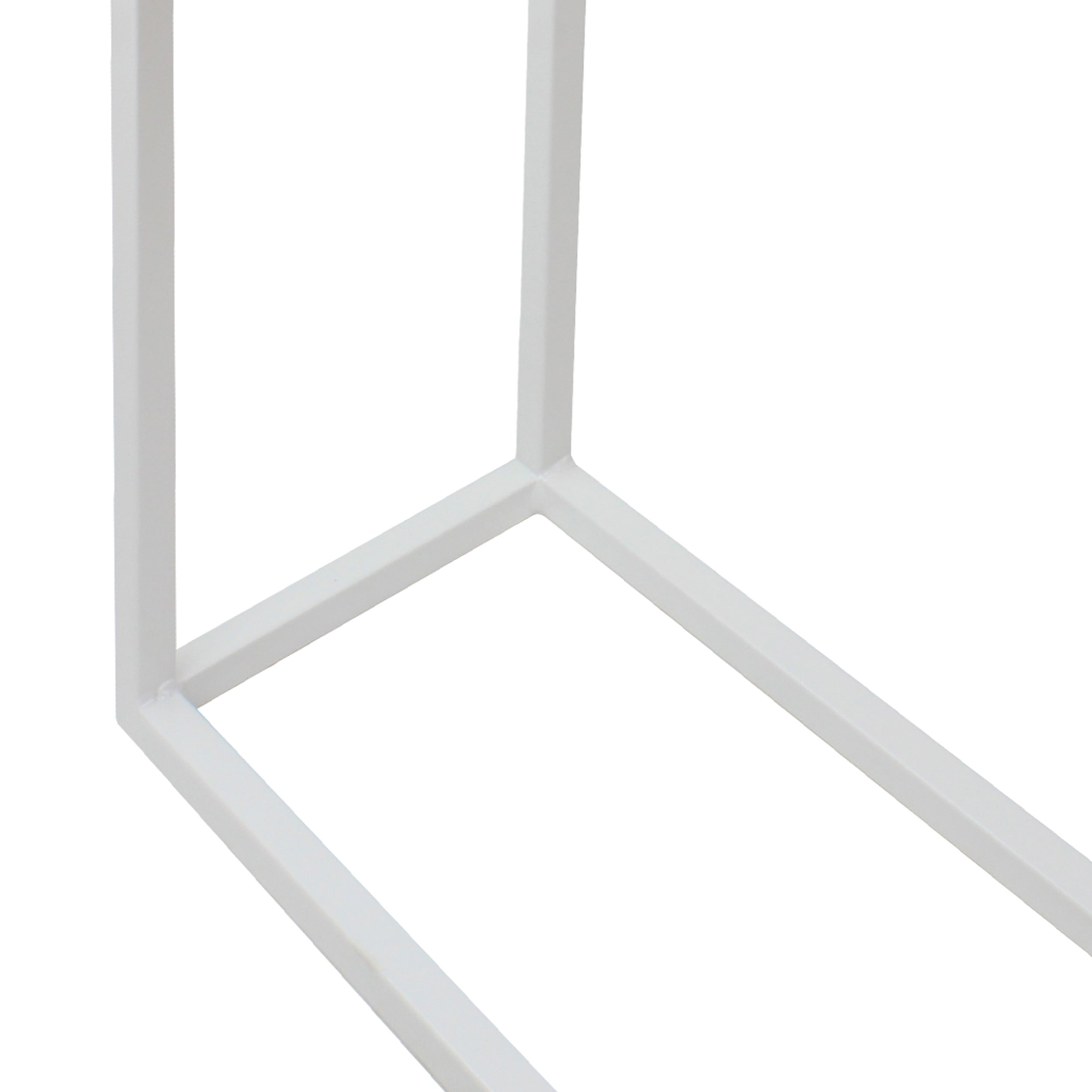 Table d'appoint C-FORM