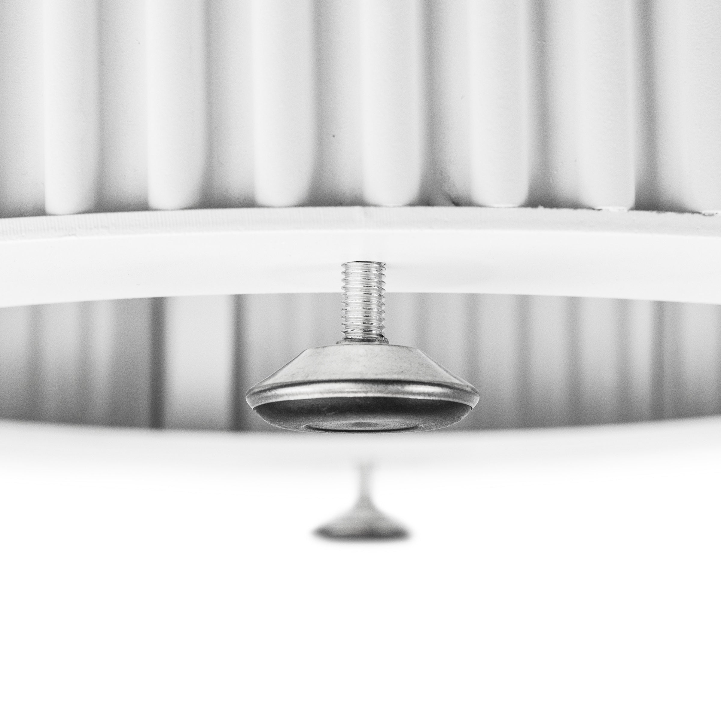 Colonne de table ROUND WAVY