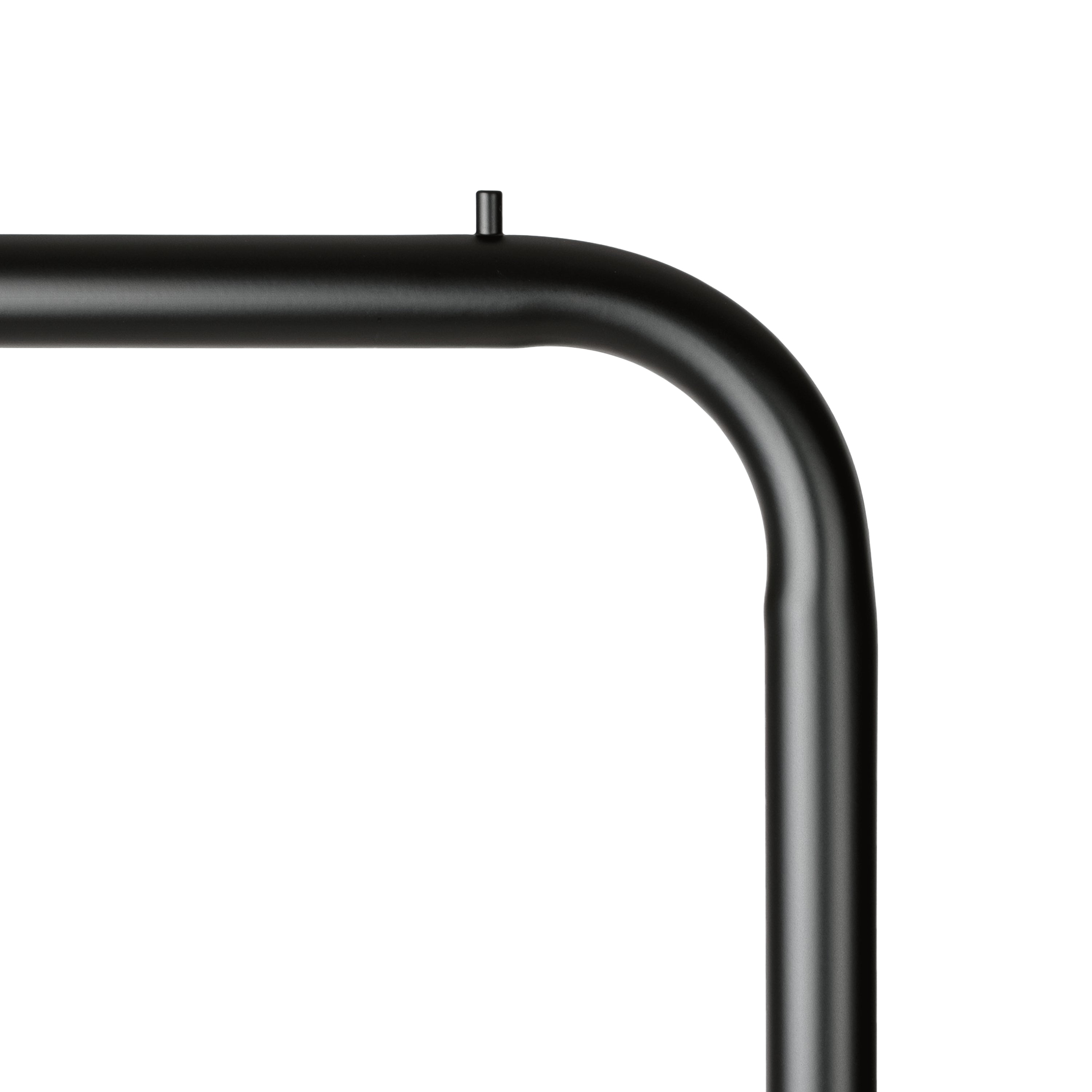 MOVE-SQUIRCLE clothes rack