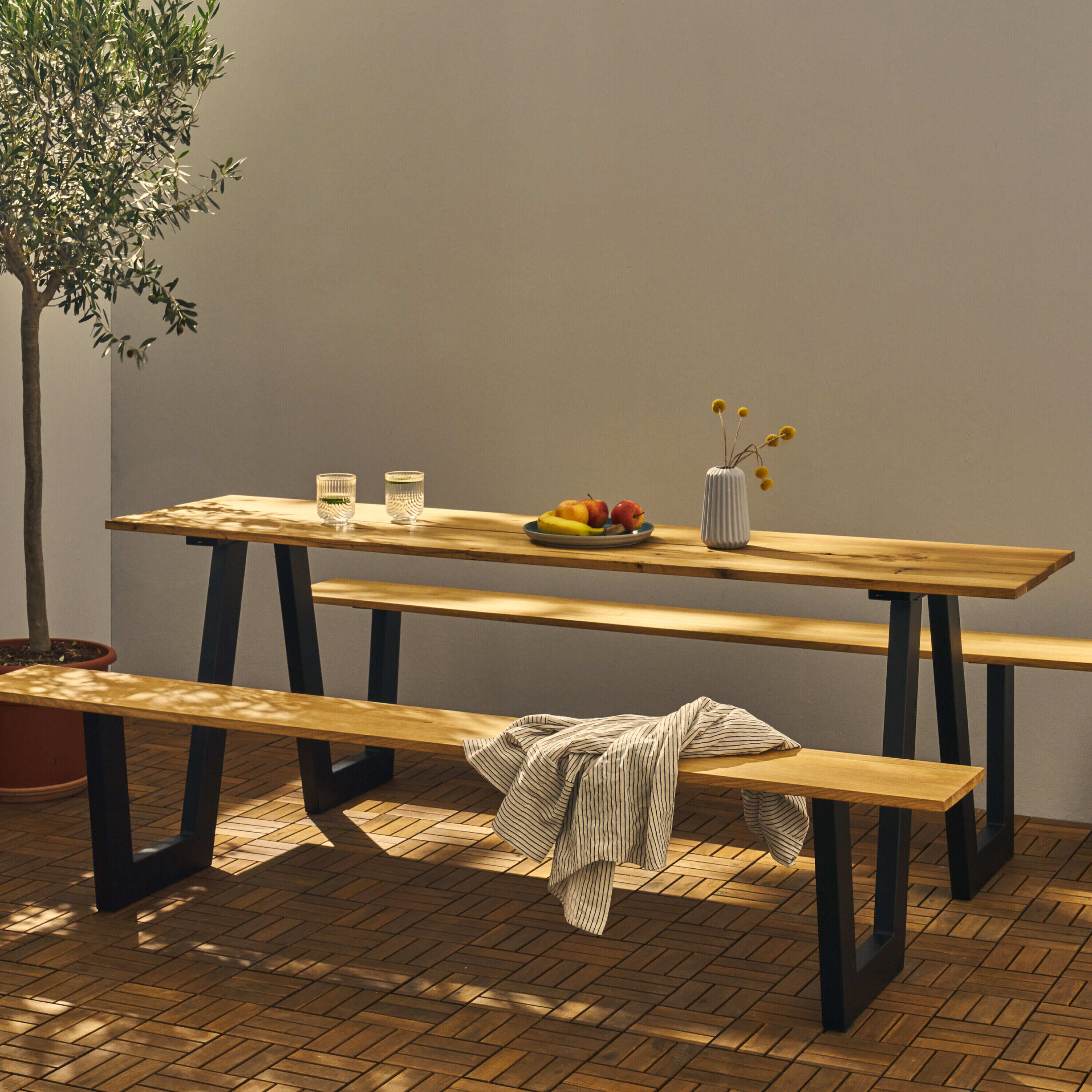 Set of 2 seats W-FORM