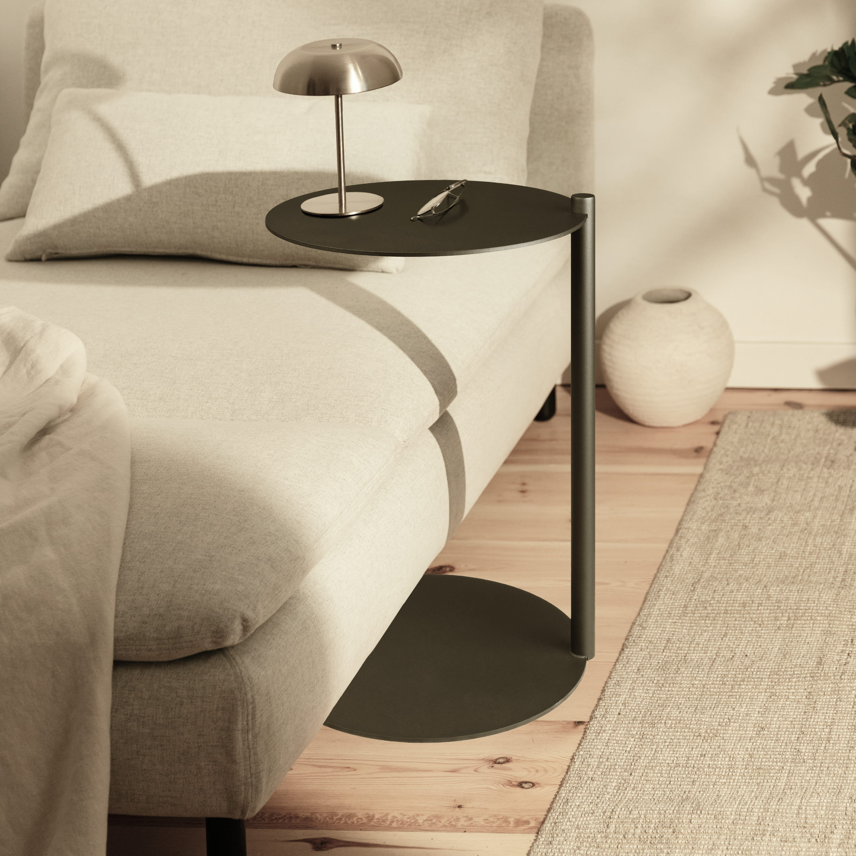 LUNA side table
