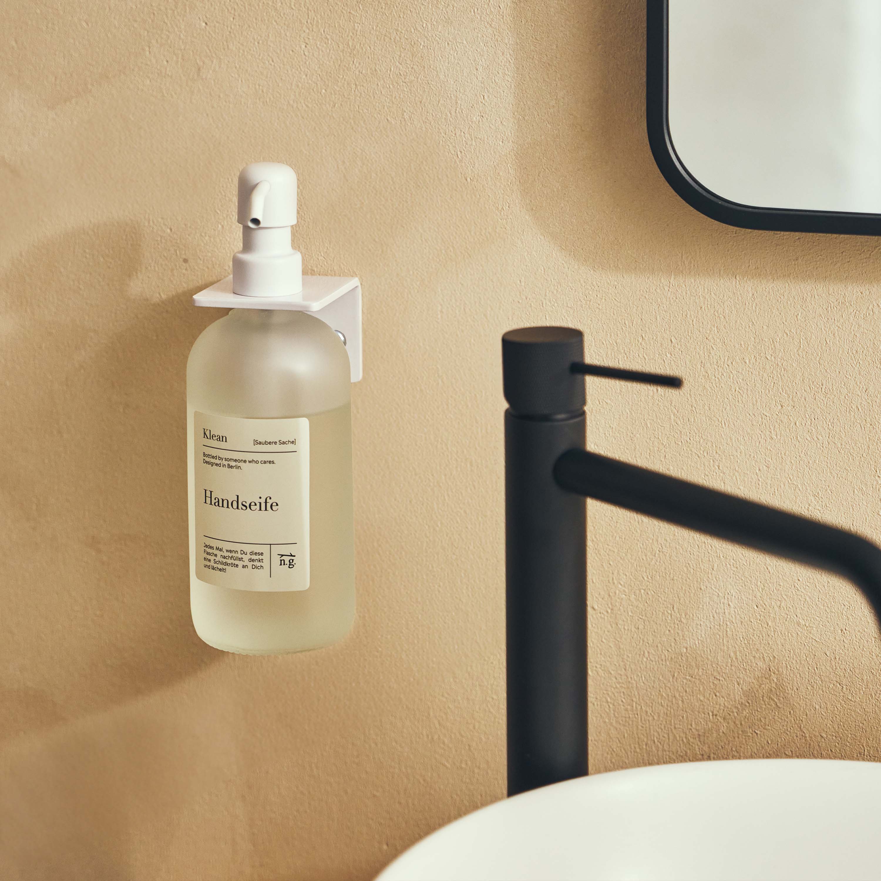 Soap dispenser BLITZEBLANK