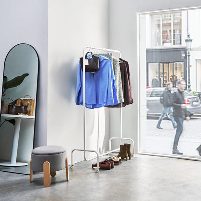 MOVE-SQUIRCLE clothes rack