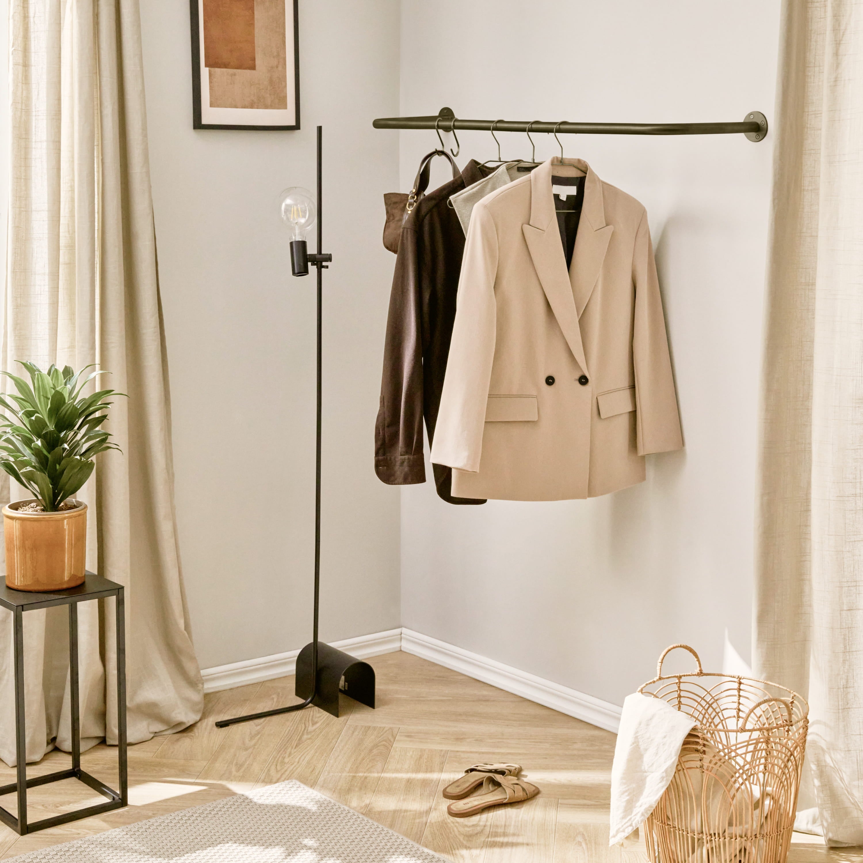 Clothes rail ROUND wall