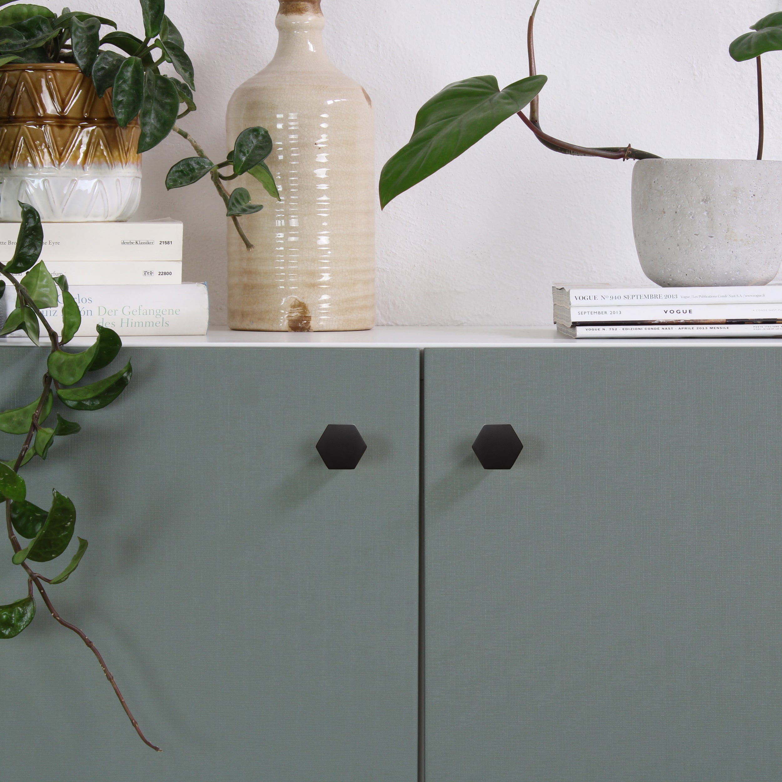 Furniture handle HEXAGON